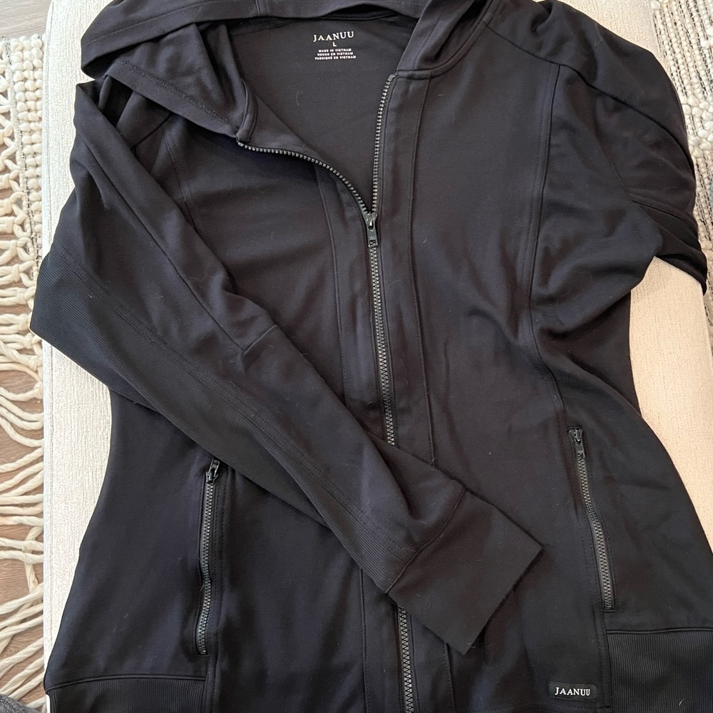 Jaanuu Scrub Jacket